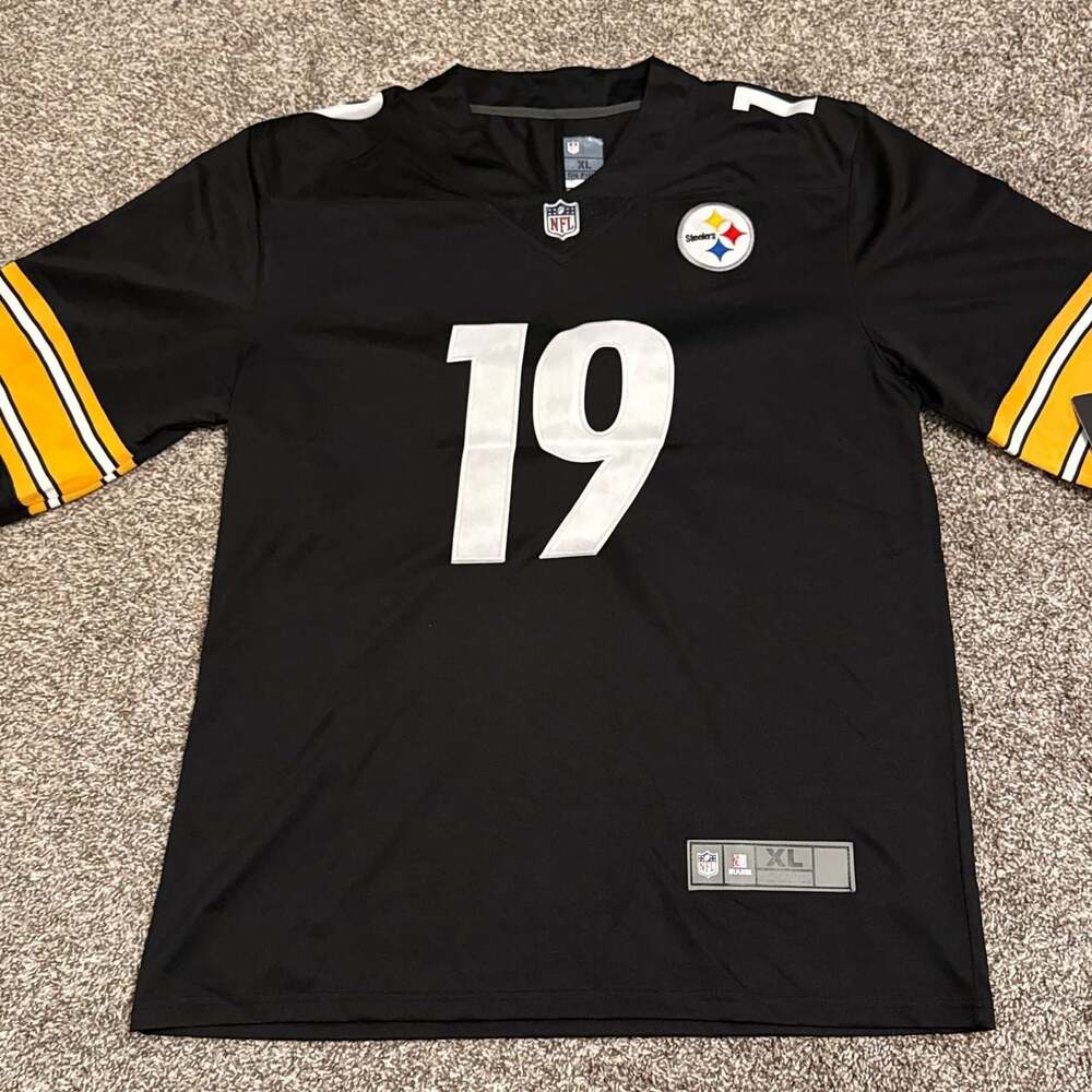 JuJu Smith-Schuster Pittsburgh Steelers NFL On Field Jersey Size XL Black